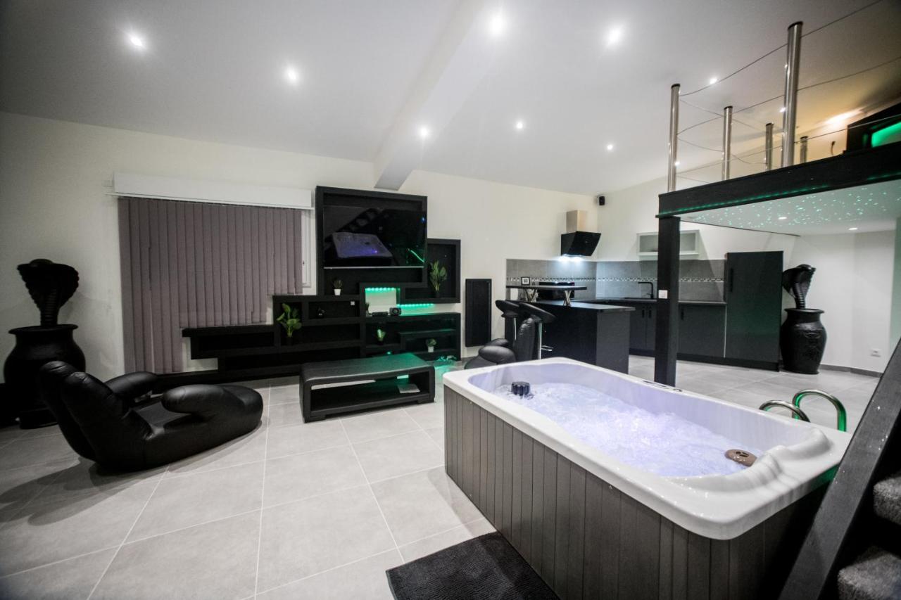 Mezza 47 Spa Precy-sur-Oise Экстерьер фото